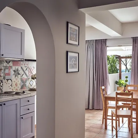 아파트호텔 Nemesis 4*