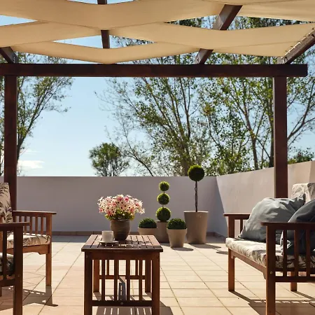 Lägenhetshotell Nemesis Laganas