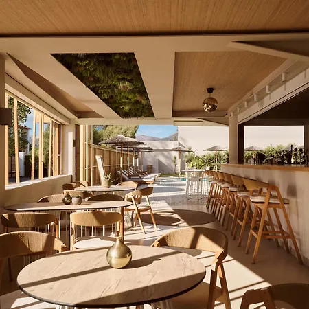 Nemesis Aparthotel 3*