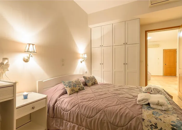 Nemesis Aparthotel 3*