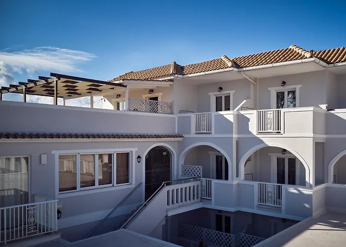 Nemesis Aparthotel 3*